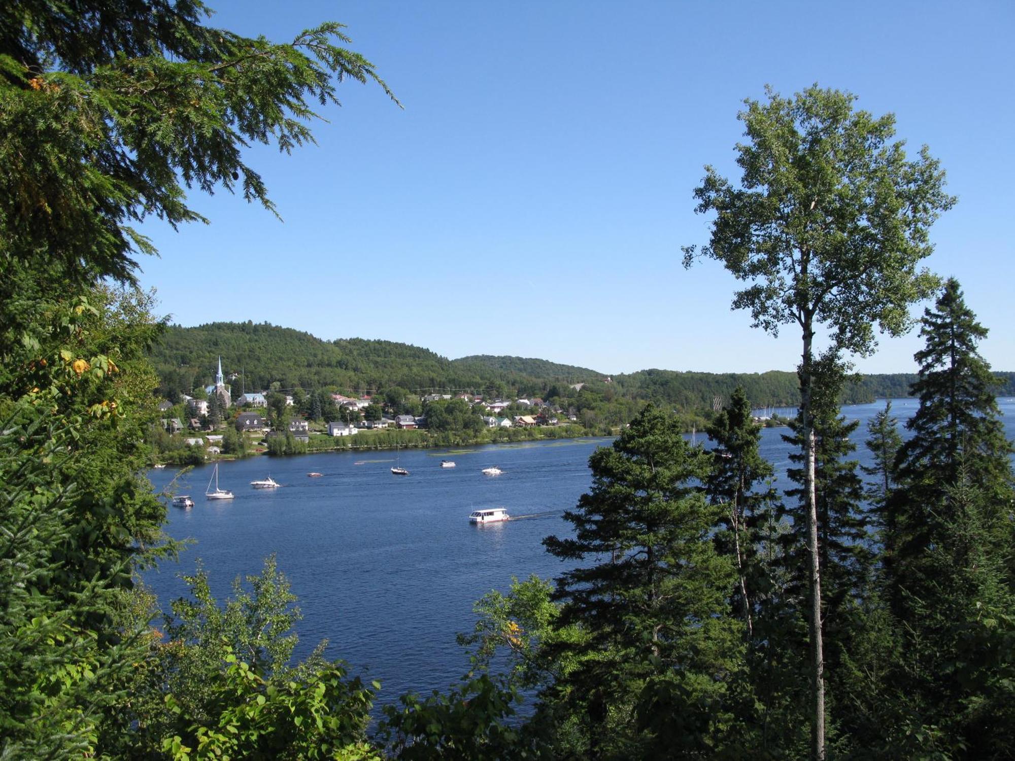 Gite Aux Traditions Bed & Breakfast 3*