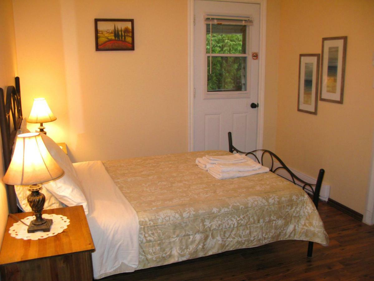 Gite Aux Traditions Bed & Breakfast 3*